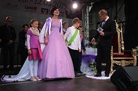 Neue Fliederkönigin gekrönt Bild: Neue Fliederkönigin gekrönt