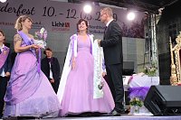 Neue Fliederkönigin gekrönt Bild: Neue Fliederkönigin gekrönt