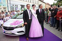 Neue Fliederkönigin gekrönt Bild: Neue Fliederkönigin gekrönt