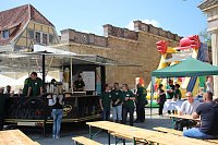 Spenden für sechs Vereine Bild: Spenden für sechs Vereine
