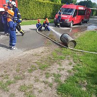 Tag der Berufsfeuerwehr in Clingen durchgeführt Bild: Tag der Berufsfeuerwehr in Clingen durchgeführt