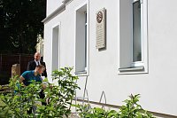 Bild: Liszt-Gedenktafel in Sondershausen enth&uuml;llt