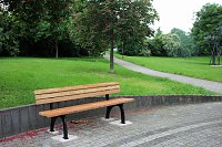 Bild: Markt und Sitzb&auml;nke