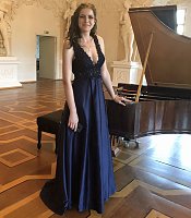 Bild: Dina Ivanova zur Liszt-Biennale am Liszt-Fl&uuml;gel