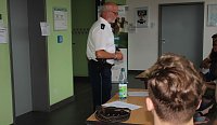 Bild: Erfolgreicher Aktionstag Schule trifft Wirtschaft�