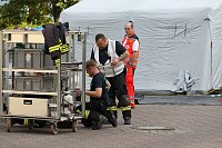 Weißes Pulver sorgt für Aufregung Bild: Weißes Pulver sorgt für Aufregung