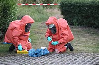 Weißes Pulver sorgt für Aufregung Bild: Weißes Pulver sorgt für Aufregung