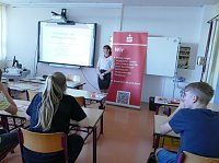 Schule trifft Wirtschaft Bild: Schule trifft Wirtschaft