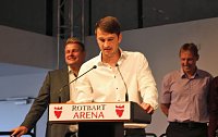Bild: Fu&szlig;baller geehrt