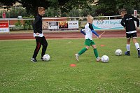 Bild: Fu&szlig;ballferienschule &ouml;ffnete Pforten