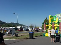 Gelungenes Gewerbegebietsfest Bild: Gelungenes Gewerbegebietsfest