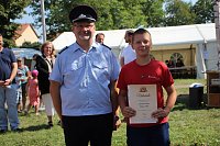 Feuerwehrfest mit Kindersachenbasar Bild: Feuerwehrfest mit Kindersachenbasar