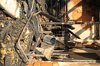 Brand in leerstehendem Gebäude Bild: Brand in leerstehendem Gebäude