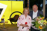Marijke Amado begeisterte im Autohaus Peter mit lecker Abend Bild: Marijke Amado begeisterte im Autohaus Peter mit lecker Abend