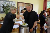 Bild: Bunte B&auml;nke