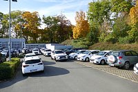 Bild: Autos an THC-M&auml;dels &uuml;bergeben