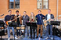 Bild: An der Musik "geschnuppert"