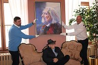 Bild: Liszt-Portrait &uuml;bergeben