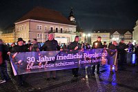Bild: Friedensgebet mit Friedensmarsch