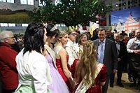Bild: Premiere mit mobilem Hofladen