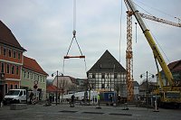 Dachgerüst wird aufgesetzt Bild: Dachgerüst wird aufgesetzt
