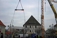 Dachgerüst wird aufgesetzt Bild: Dachgerüst wird aufgesetzt