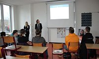 Bild: Heute Aktionstag Schule trifft Wirtschaft�