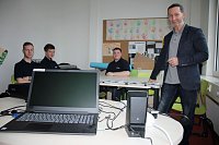 Bild: Heute Aktionstag Schule trifft Wirtschaft�