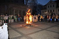 Nubbel den Flammen übergeben Bild: Nubbel den Flammen übergeben