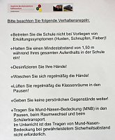 Schüler nähen im Praxisunterricht Masken Bild: Schüler nähen im Praxisunterricht Masken