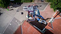 Eindrucksvolle Aufnahmen vom Hebebühnenkonzert Bild: Eindrucksvolle Aufnahmen vom Hebebühnenkonzert