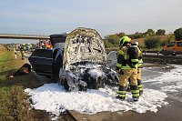 Autobrand auf Autobahn Bild: Autobrand auf Autobahn