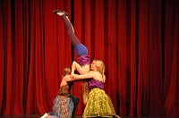 Bild: Salto Mortale im Theater
