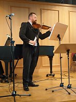 Artur Hubert bei einem Konzert im Marstall Sondershausen Bild: Artur Hubert bei einem Konzert im Marstall Sondershausen