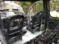 Zwei Fahrzeuge ausgebrannt Bild: Zwei Fahrzeuge ausgebrannt