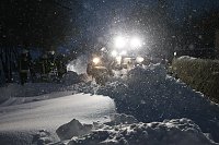 Bild: Feuerwehr befreit Anwohner