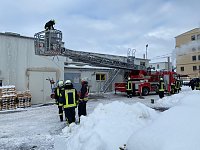 Bild: Dr&auml;ngender R&auml;umeinsatz bei Isoplus