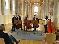 Bild: Kontrabasskurs Landesmusikakademie Th&uuml;ringen