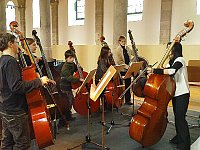 Bild: Kontrabasskurs Landesmusikakademie Th&uuml;ringen