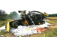 Hoher Sachschaden nach Brand an Großhäcksler Bild: Hoher Sachschaden nach Brand an Großhäcksler