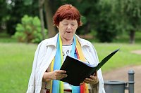 Bild: Einweihung Geweihbaum zum 40. Chorjubil&auml;um des Frankenh&auml;user Frauenchors