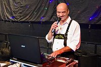 Bild: Sommerwiesn bei Wippertaler Getr&auml;nke