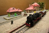 Bild: Modellbahnfreunde zeigen ihre Sch&auml;tze