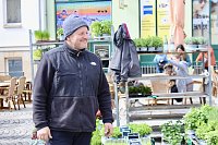 Blumenstand auf dem Sondershäuser Ostermarkt Bild: Blumenstand auf dem Sondershäuser Ostermarkt