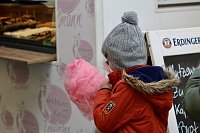 Gut besucht war der Stand mit der Zuckerwatte Bild: Gut besucht war der Stand mit der Zuckerwatte