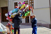 Bunte Luftballons auf dem Sondershäuser Ostermarkt Bild: Bunte Luftballons auf dem Sondershäuser Ostermarkt