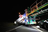 Schwerlasttransport mit Windrädern Bild: Schwerlasttransport mit Windrädern