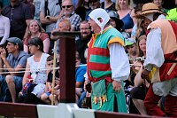 Ritterspektakel auf der Ronneburg zum Pfingstsamstag Bild: Ritterspektakel auf der Ronneburg zum Pfingstsamstag