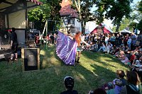Ritterspektakel auf der Ronneburg zum Pfingstsamstag Bild: Ritterspektakel auf der Ronneburg zum Pfingstsamstag