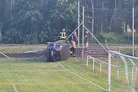 Mit zwei Promille auf den Sportplatz gerauscht Bild: Mit zwei Promille auf den Sportplatz gerauscht